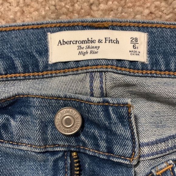 Abercrombie jeans - Picture 5 of 5
